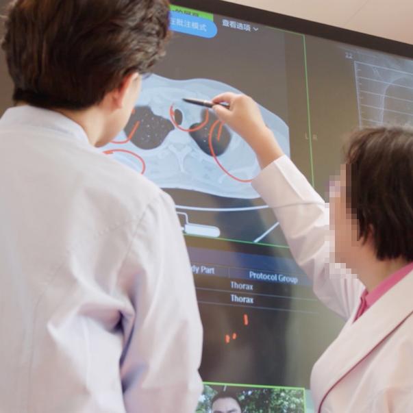 Shenzhen Chuub Smart Touch представляет универсальную машину «все в одном» для различных секторов