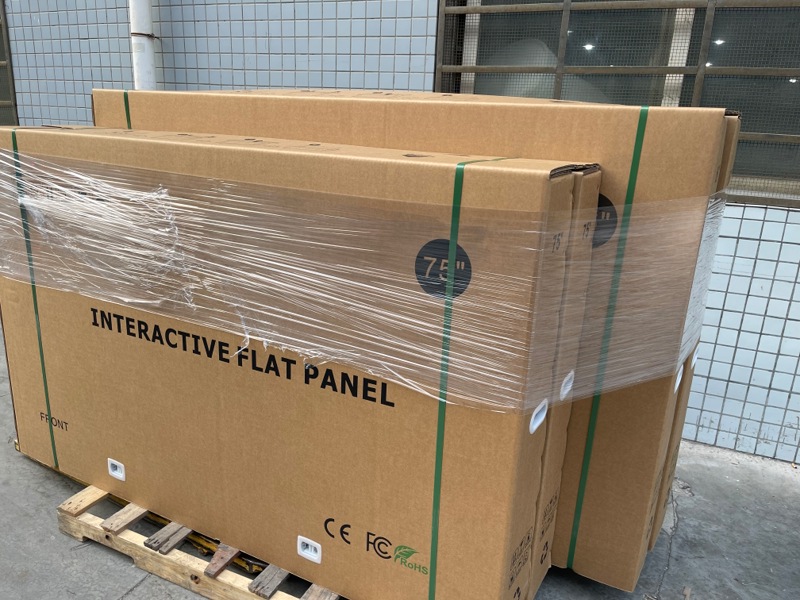 Заказ в Бутан упакован и отправлен компанией Shenzhen Chuub Smart Touch